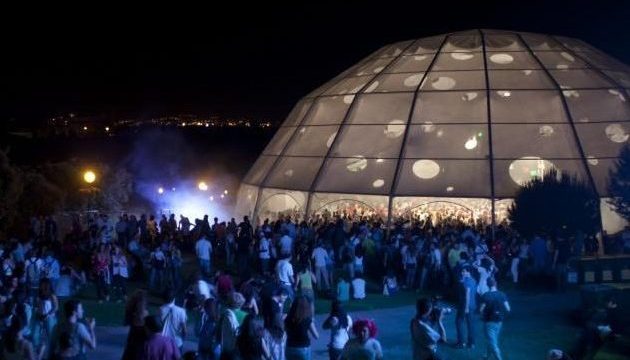 Megastructure Tent 